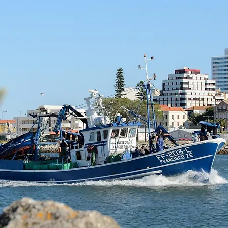 Buarcos Sunset By Rent4all