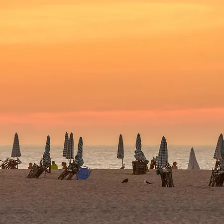 Buarcos Sunset By Rent4all *